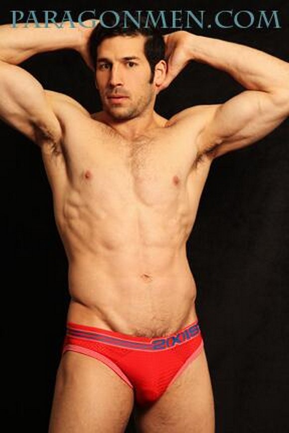 News Gay Porn Star Leo Giamani Has Returned To Porn