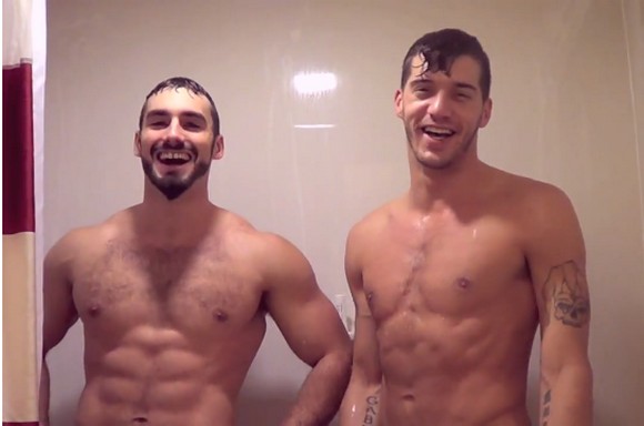 Men In Shower Porn - Jaxton Wheeler and Ty Roderick Naked In A Shower