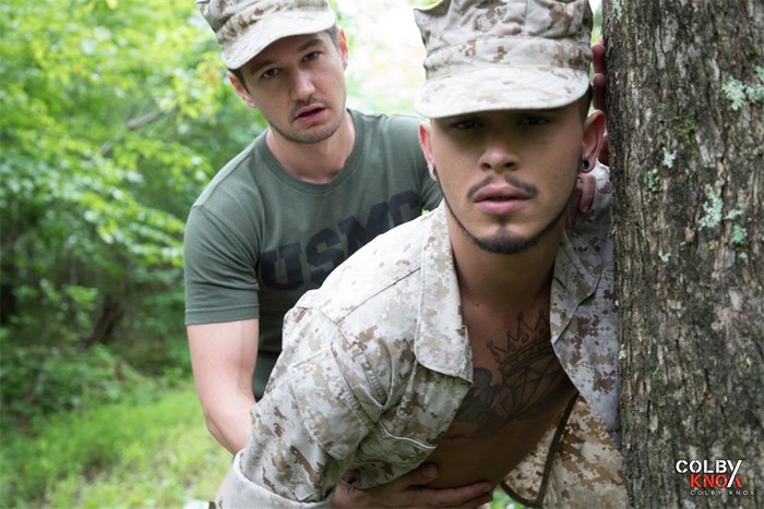 Militry Xxx Featuring - Military-Theme Gay Porn From ColbyKnox & Behind Friends
