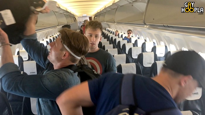 Big Dick Jerk Off Airplane - On His First Trip To Europe, Price Hogan Jerks Off On ...