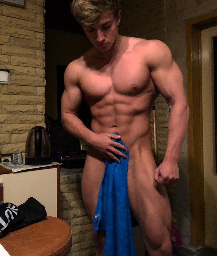 Paul Cassidy Muscle Hunk Upcoming BelAmi Gay Porn Star